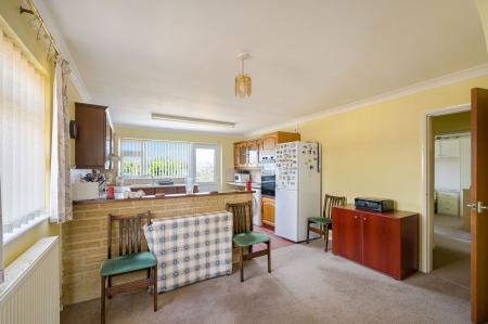 2 bedroom Detached bungalow for sale in St. Michaels Lane, Wainfleet St. Mary, PE24