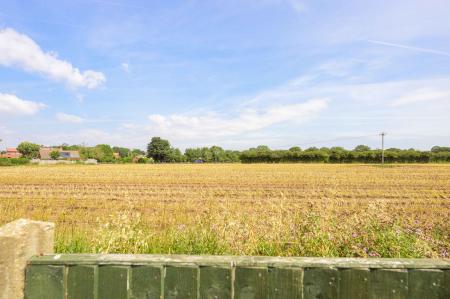 2 bedroom Detached bungalow for sale in St. Michaels Lane, Wainfleet St. Mary, PE24