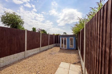 1 bedroom Semi-detached house for sale in High Street, Hogsthorpe, PE24