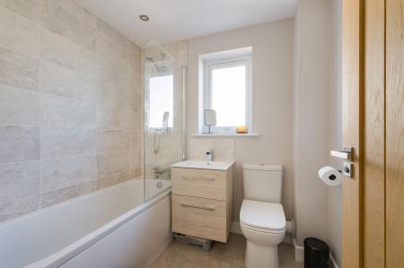 4 bedroom End of terrace house for sale in Greenland Square, Skegness, PE25