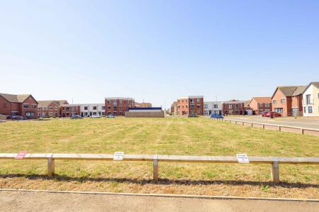 4 bedroom End of terrace house for sale in Greenland Square, Skegness, PE25