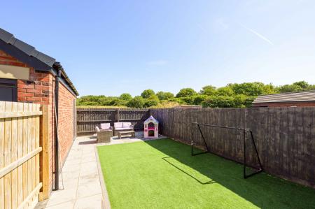 4 bedroom End of terrace house for sale in Greenland Square, Skegness, PE25