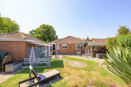 3 bedroom Detached bungalow for sale in Brewster Lane, Wainfleet, PE24
