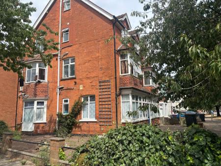 1 bedroom Flat to let in Rutland Road, Granby Court, PE25