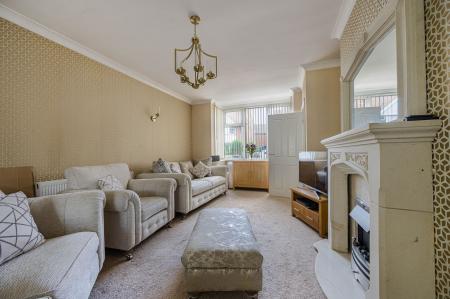 3 bedroom Detached house for sale in Glentworth Crescent, Skegness, PE25