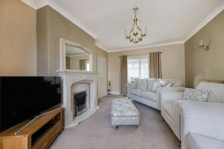 3 bedroom Detached house for sale in Glentworth Crescent, Skegness, PE25