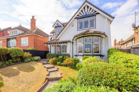 3 bedroom Detached house for sale in Trafalgar Avenue, Skegness, PE25