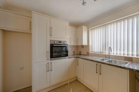 2 bedroom Semi-detached bungalow for sale in Wentworth Close, Skegness, PE25