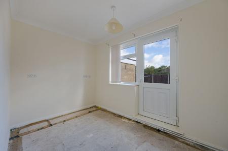 2 bedroom Semi-detached bungalow for sale in Wentworth Close, Skegness, PE25