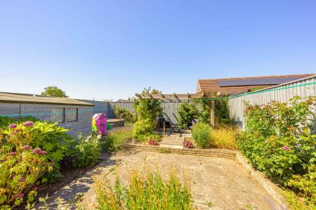 2 bedroom Detached bungalow for sale in Wainfleet Road, Burgh Le Marsh, PE24