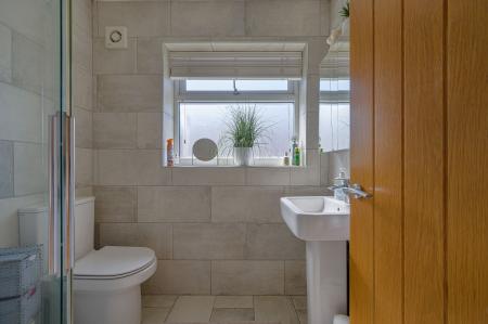 2 bedroom Detached bungalow for sale in Wainfleet Road, Burgh Le Marsh, PE24