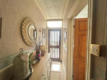 5 bedroom Terraced House for sale in Wainfleet Road, Skegness, PE25