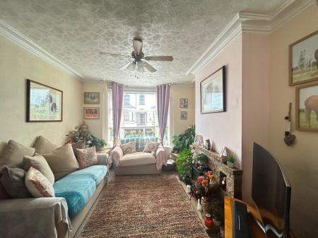 5 bedroom Terraced House for sale in Wainfleet Road, Skegness, PE25