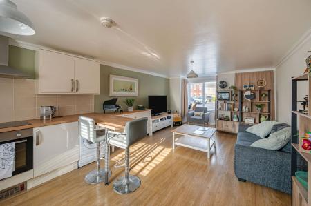 1 bedroom Flat for sale in Braceby Road, Skegness, PE25