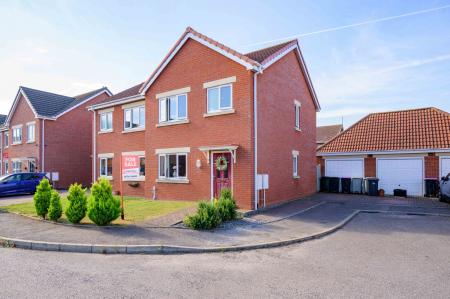 3 bedroom Semi-detached house for sale in Braceby Road, Skegness, PE25