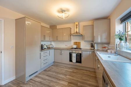 3 bedroom Semi-detached house for sale in Braceby Road, Skegness, PE25