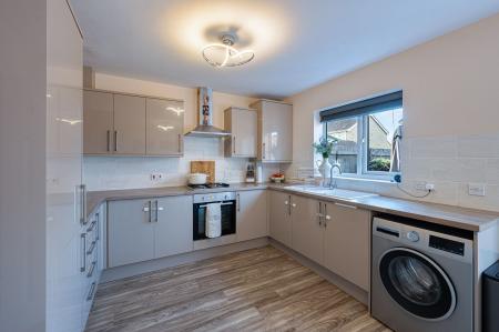 3 bedroom Semi-detached house for sale in Braceby Road, Skegness, PE25