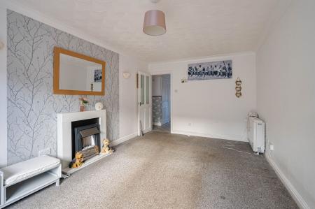 2 bedroom Semi-detached bungalow for sale in Pearl Close, Skegness, PE25