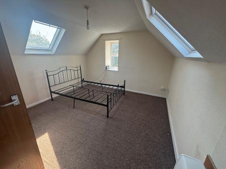 1 bedroom Studio flat to let in Rutland Road, Granby Court, PE25