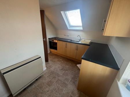 1 bedroom Studio flat to let in Rutland Road, Granby Court, PE25