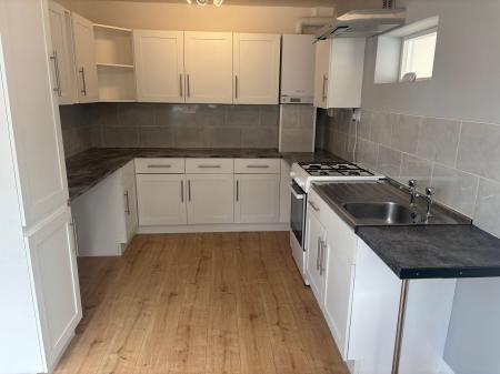 2 bedroom Semi-detached house to let in Alexandra Road, Skegness, PE25