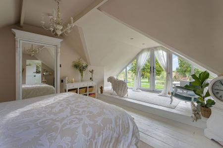 5 bedroom Detached house for sale in Croft Bank, Croft, PE24