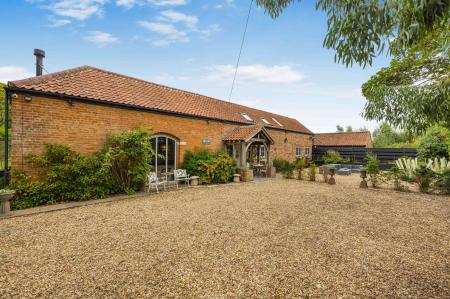 5 bedroom Detached house for sale in Croft Bank, Croft, PE24
