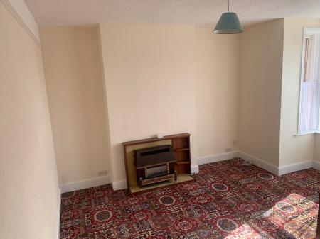 2 bedroom Flat to let in Wainfleet Road, Skegness, PE25