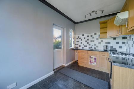 2 bedroom Detached bungalow for sale in Firbeck Avenue, Skegness, PE25