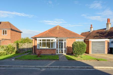 2 bedroom Detached bungalow for sale in Firbeck Avenue, Skegness, PE25