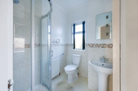2 bedroom Detached bungalow for sale in Firbeck Avenue, Skegness, PE25