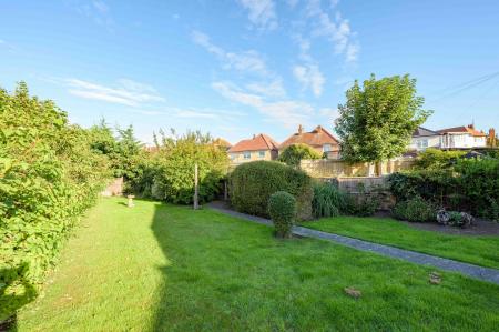 2 bedroom Detached bungalow for sale in Firbeck Avenue, Skegness, PE25