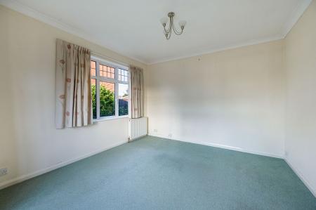 2 bedroom Detached bungalow for sale in Firbeck Avenue, Skegness, PE25
