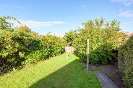 2 bedroom Detached bungalow for sale in Firbeck Avenue, Skegness, PE25