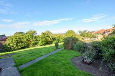 2 bedroom Detached bungalow for sale in Firbeck Avenue, Skegness, PE25
