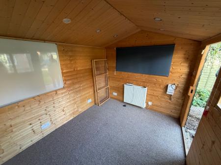 2 bedroom Terraced House to let in Lodge Road, Tattershall, LN4