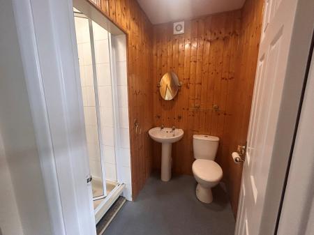 2 bedroom Flat to let in Beresford Avenue, Skegness, PE25