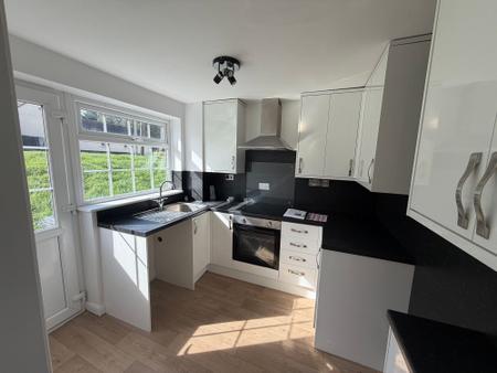 3 bedroom Terraced House to let in Roman Bank, Skegness, PE25
