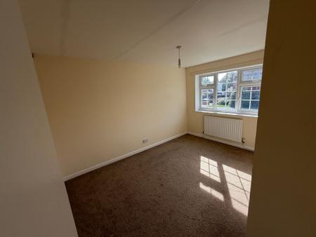 3 bedroom Terraced House to let in Roman Bank, Skegness, PE25