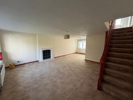 3 bedroom Terraced House to let in Roman Bank, Skegness, PE25