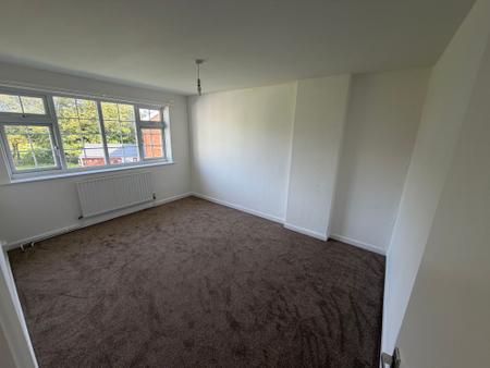 3 bedroom Terraced House to let in Roman Bank, Skegness, PE25