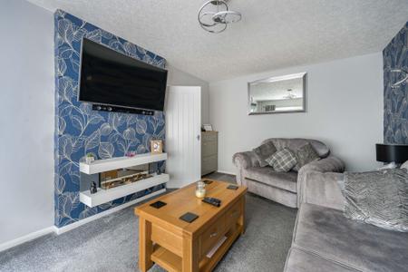 2 bedroom Semi-detached bungalow for sale in Wainfleet Road, Burgh Le Marsh, PE24