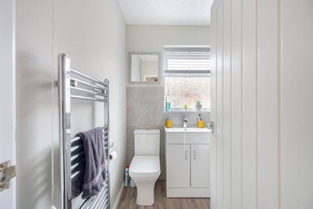 2 bedroom Semi-detached bungalow for sale in Wainfleet Road, Burgh Le Marsh, PE24