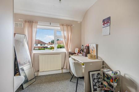 2 bedroom Semi-detached house for sale in Edward Crescent, Skegness, PE25