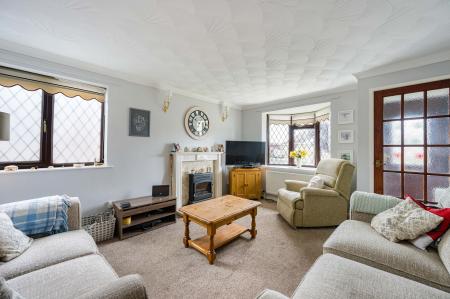 2 bedroom Detached bungalow for sale in Lime Grove, Ingoldmells, PE25