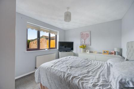 2 bedroom Detached bungalow for sale in Lime Grove, Ingoldmells, PE25