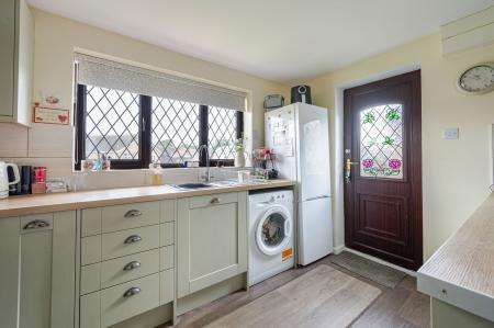 2 bedroom Detached bungalow for sale in Lime Grove, Ingoldmells, PE25