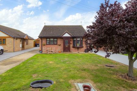 2 bedroom Detached bungalow for sale in Lime Grove, Ingoldmells, PE25