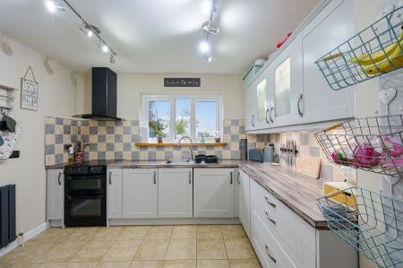 3 bedroom Semi-detached house for sale in Station Road, Thorpe St. Peter, PE24