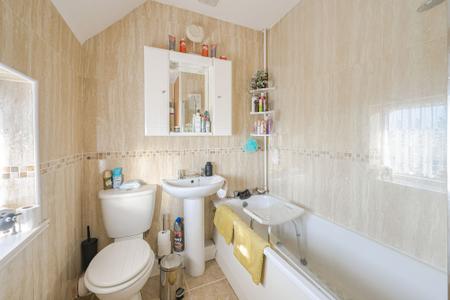 2 bedroom Semi-detached house for sale in Festival Avenue, Ingoldmells, PE25